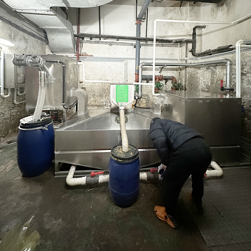 珠海長(cháng)隆橫琴灣酒店舊隔油池改造GYT-45